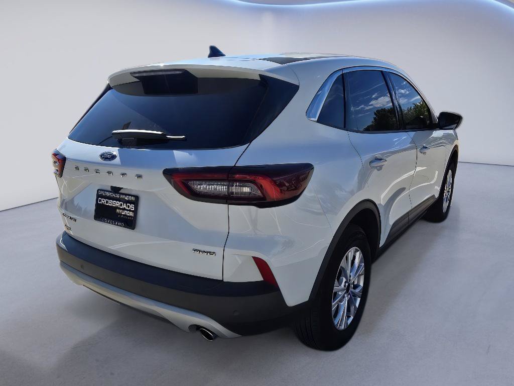 Used 2024 Ford Escape Active w/ Tech Pack #1 AWD/4WD image 6