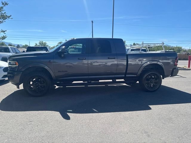 Used 2021 RAM 2500 Laramie w/ Night Edition AWD/4WD image 2