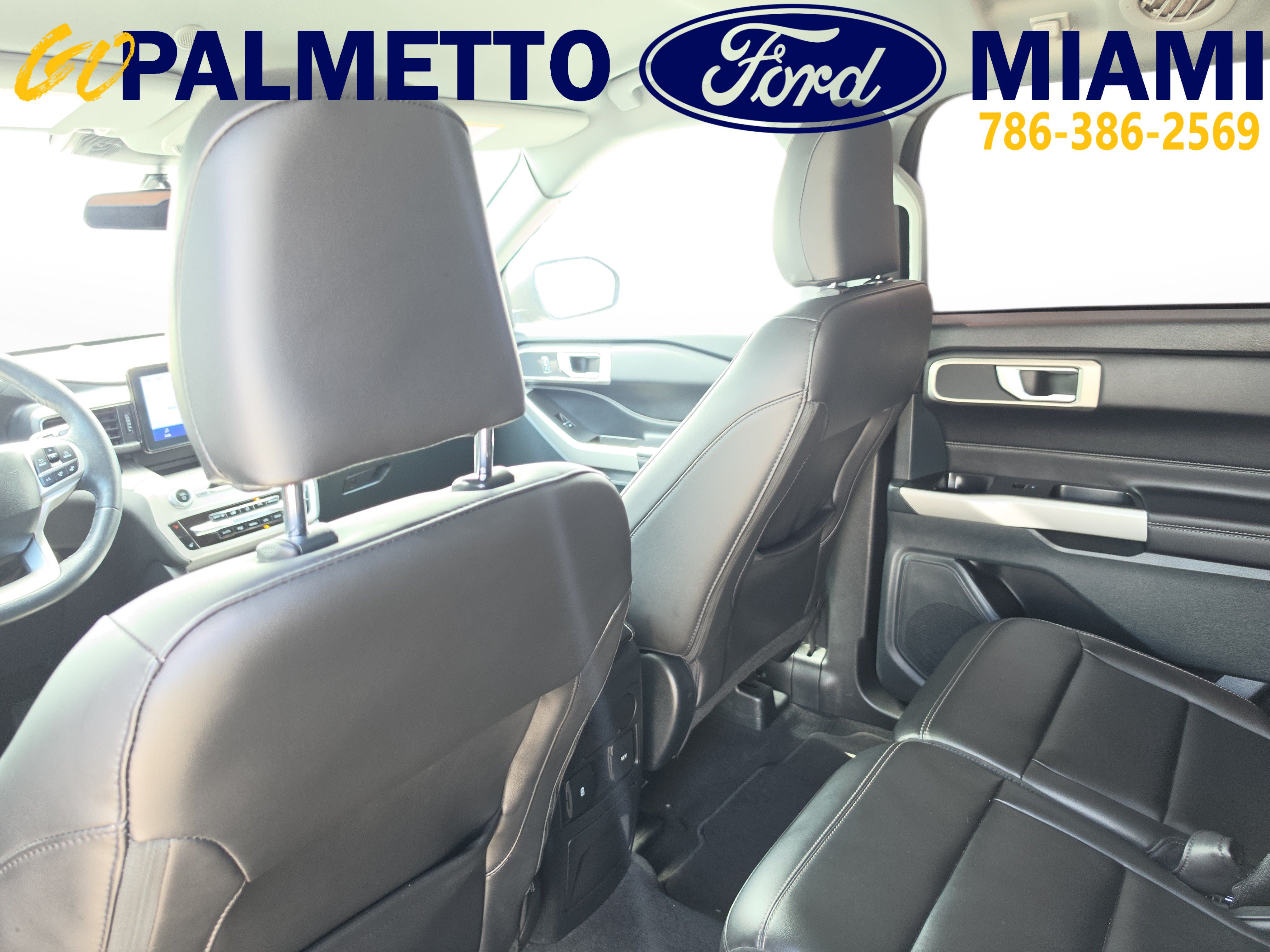 Used 2023 Ford Explorer XLT w/ Equipment Group 202A RWD image 14