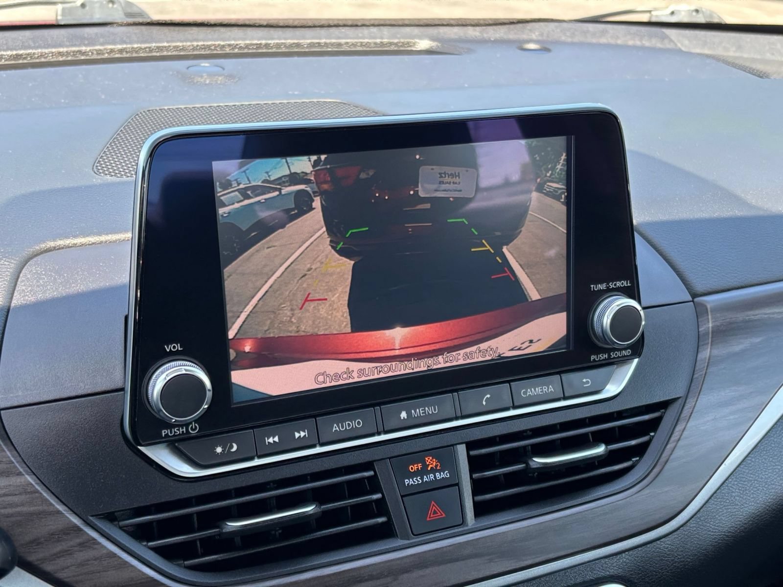 Used 2025 Nissan Altima 2.5 SV FWD image 24