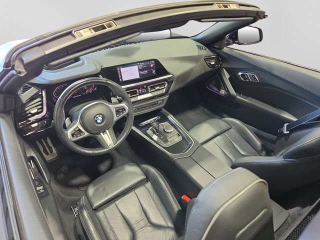 Used 2019 BMW Z4 sDrive30i w/ M Sport Package RWD image 9