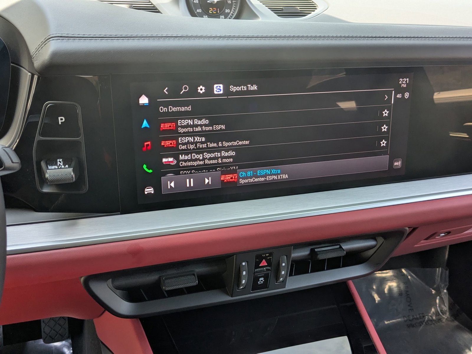 Certified 2026 Porsche Cayenne E-Hybrid AWD/4WD image 18