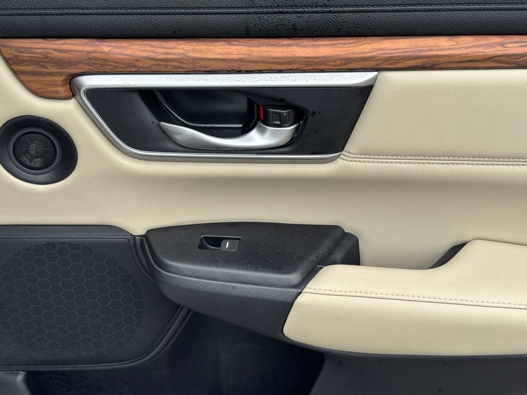 Used 2020 Honda CR-V EX-L image 16