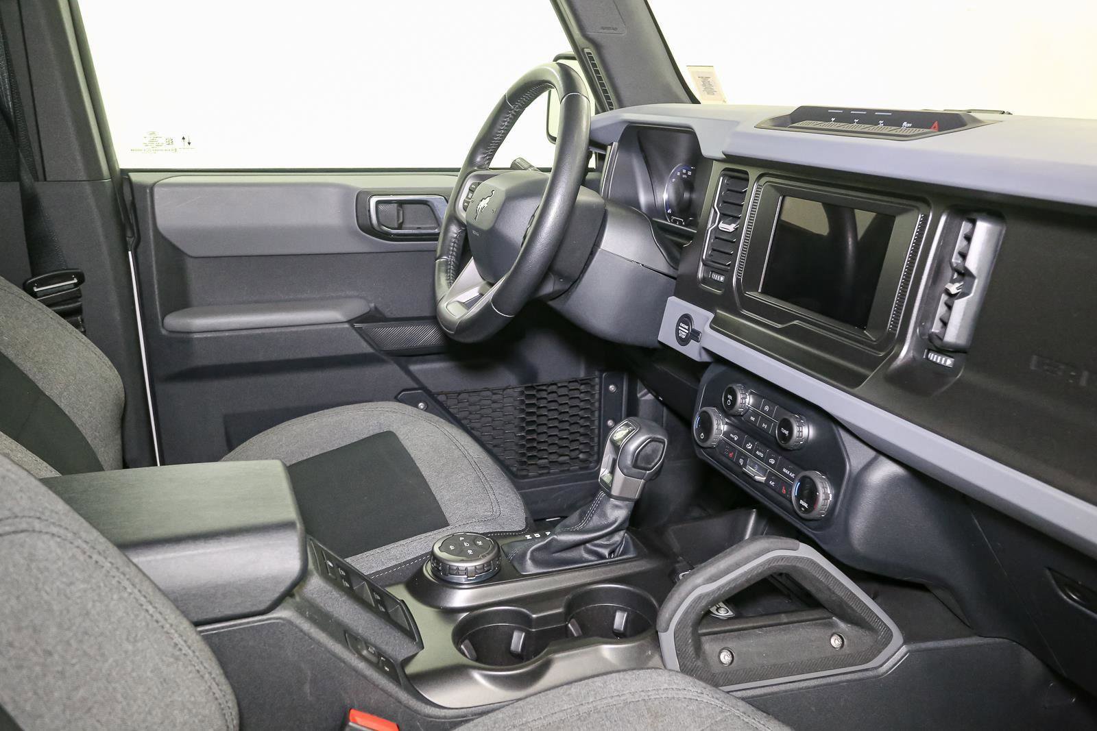 Used 2021 Ford Bronco Big Bend w/ Sasquatch Package AWD/4WD image 19