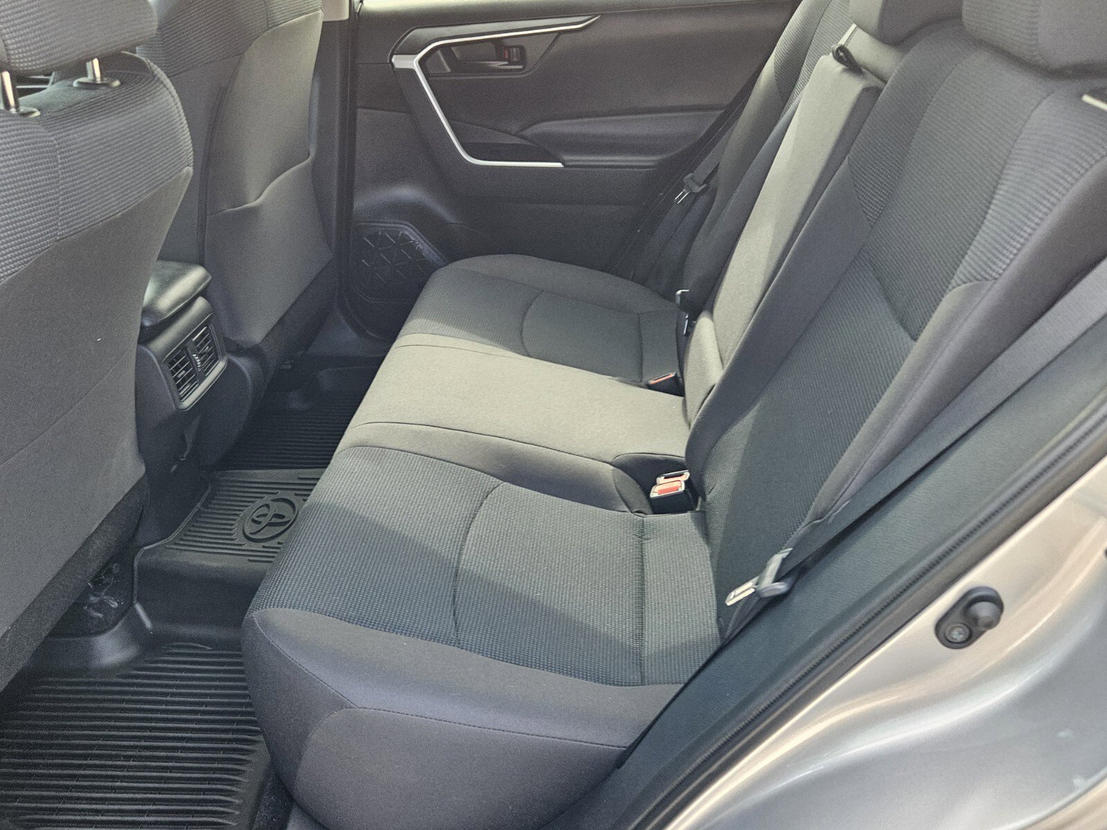 Certified 2024 Toyota RAV4 LE image 5