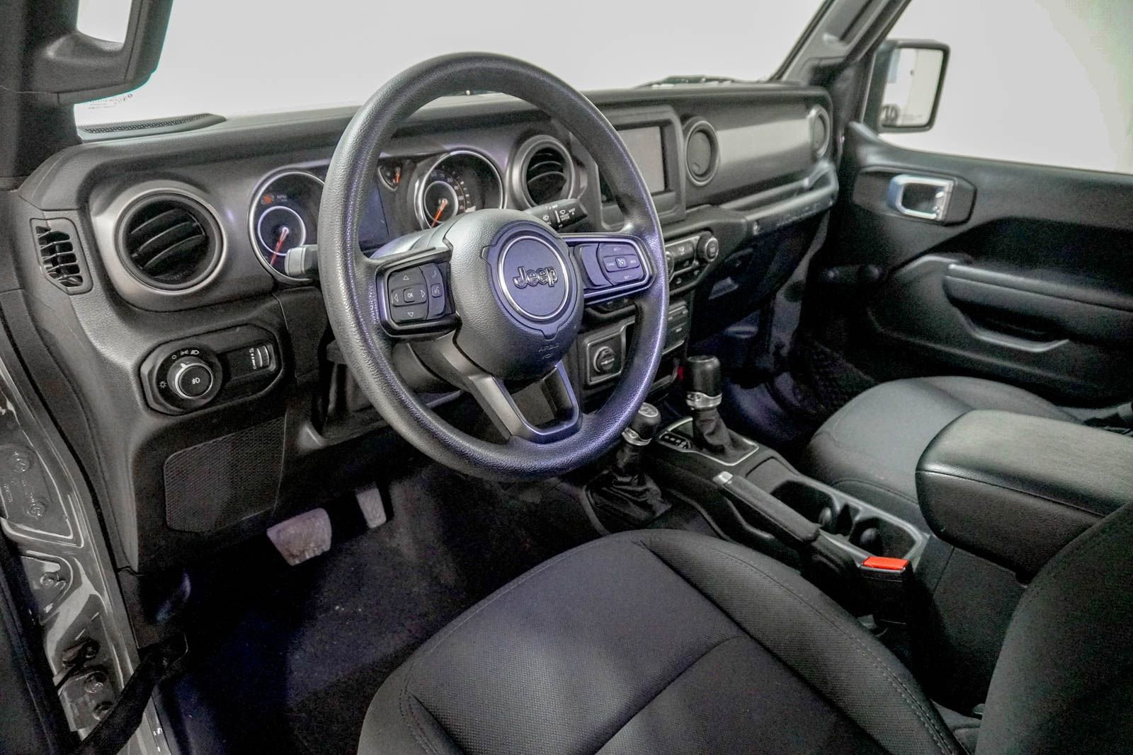 Used 2023 Jeep Wrangler Sport AWD/4WD image 20