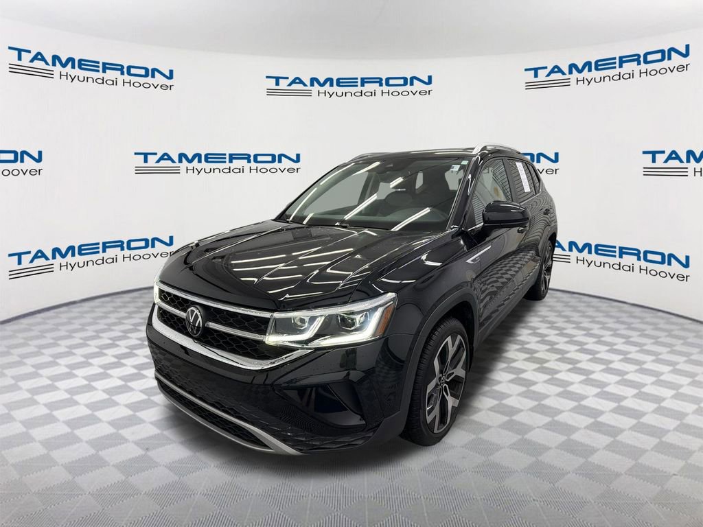 Used 2023 Volkswagen Taos SEL AWD/4WD image 1