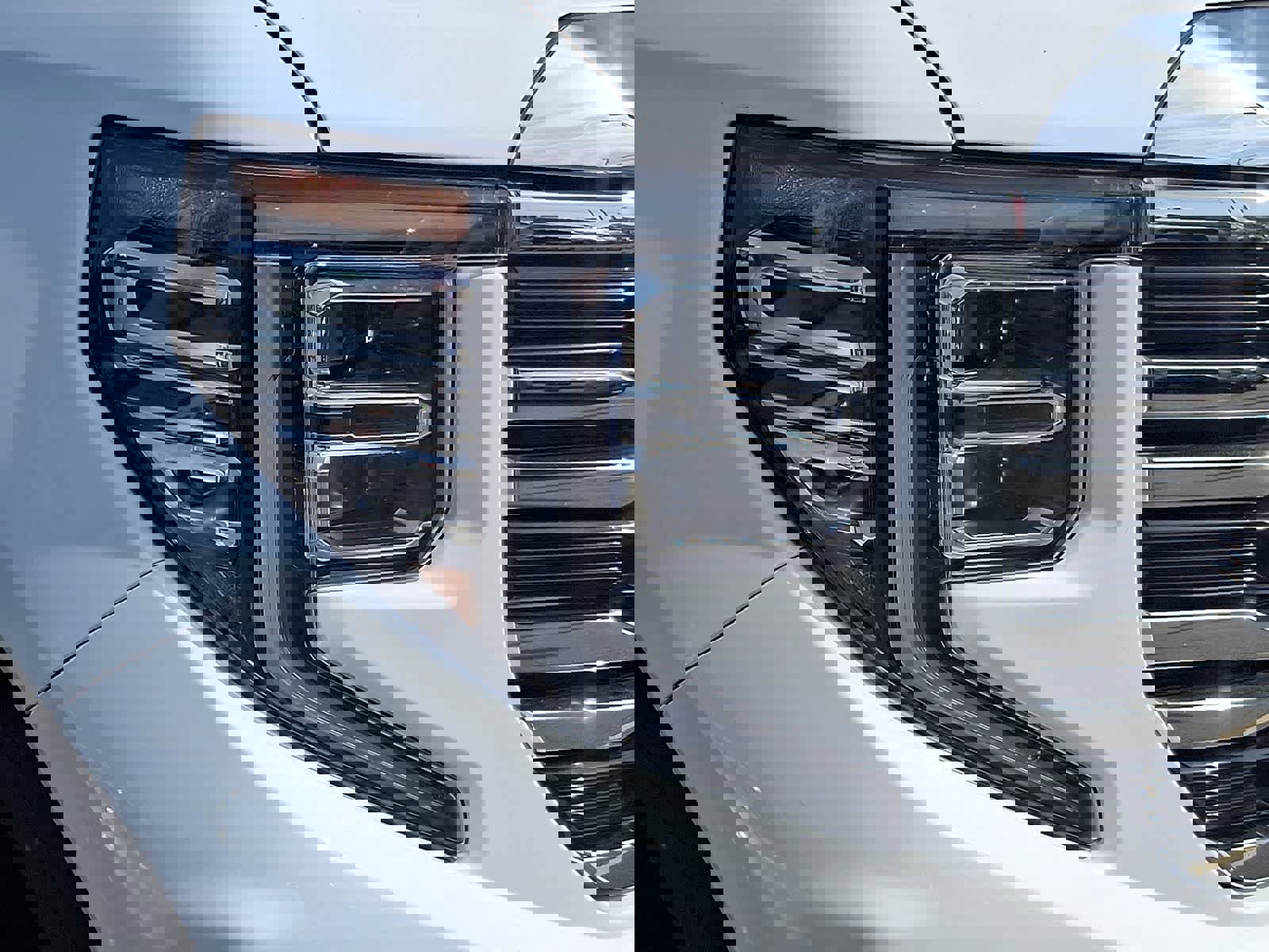 Used 2024 GMC Sierra 1500 SLT image 4