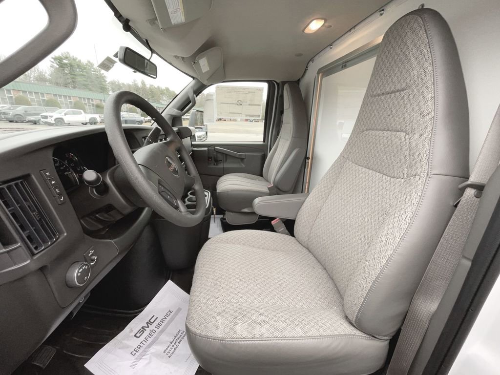 New 2025 GMC Savana 3500 w/ Power Convenience Package image 20