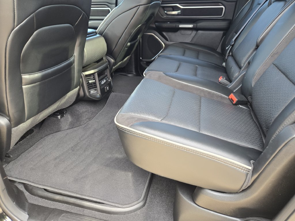 Used 2025 RAM 1500 Laramie AWD/4WD image 25
