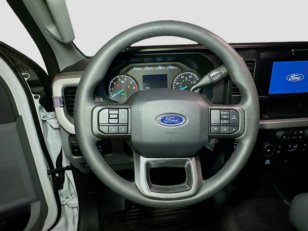 New 2026 Ford F350 XL w/ XL Chrome Package AWD/4WD image 9