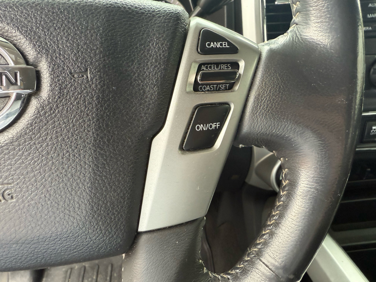 Used 2017 Nissan Titan PRO-4X image 14