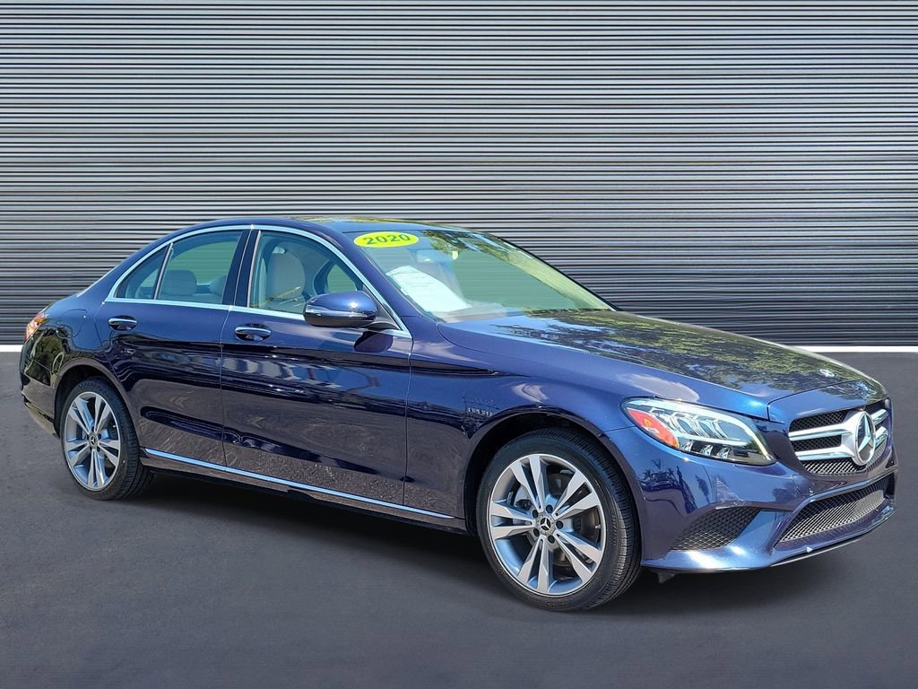 Used 2020 Mercedes-Benz C 300 4MATIC Sedan image 2
