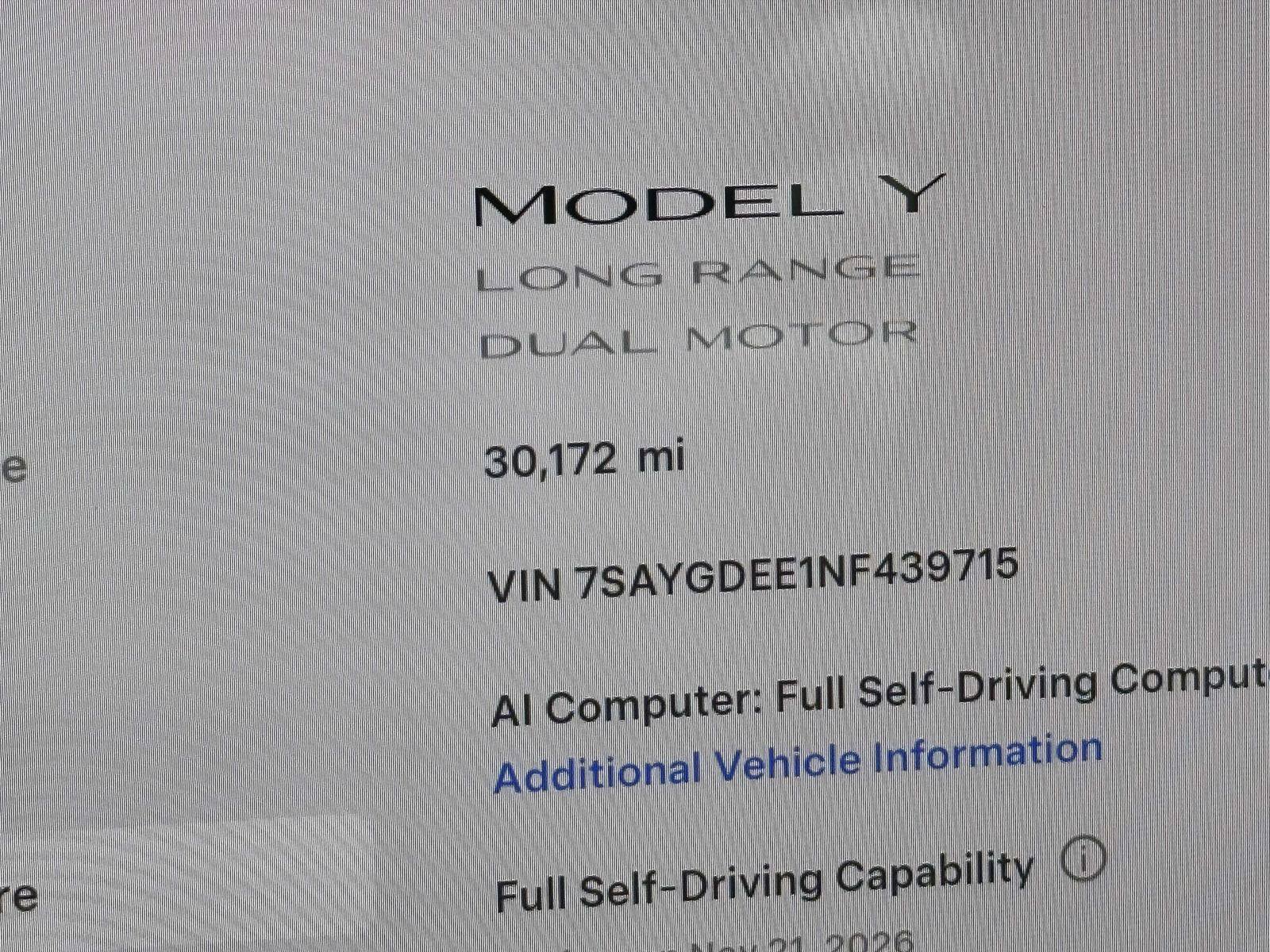 Used 2022 Tesla Model Y Long Range AWD/4WD image 30