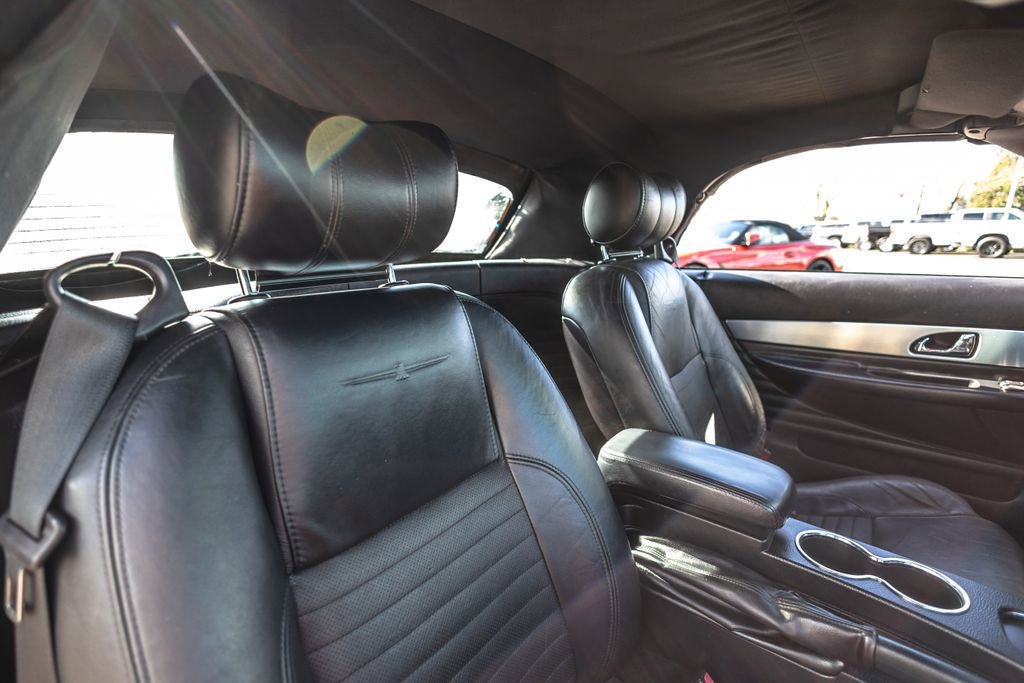 Used 2003 Ford Thunderbird image 30