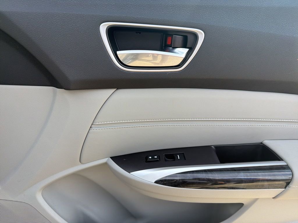 Used 2019 Acura TLX w/ Technology Package image 26