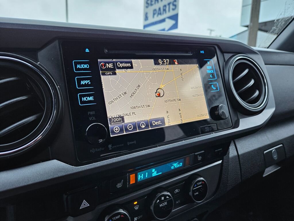 Used 2018 Toyota Tacoma SR5 image 24