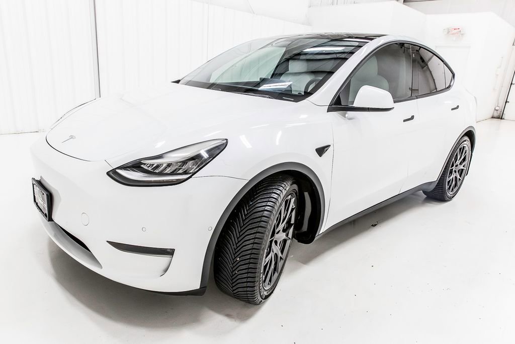 Used 2020 Tesla Model Y Long Range AWD/4WD image 2