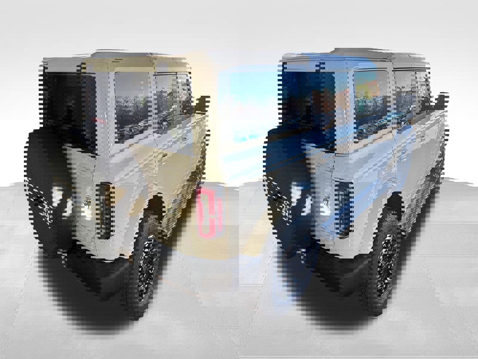 New 2025 Ford Bronco Outer Banks image 6