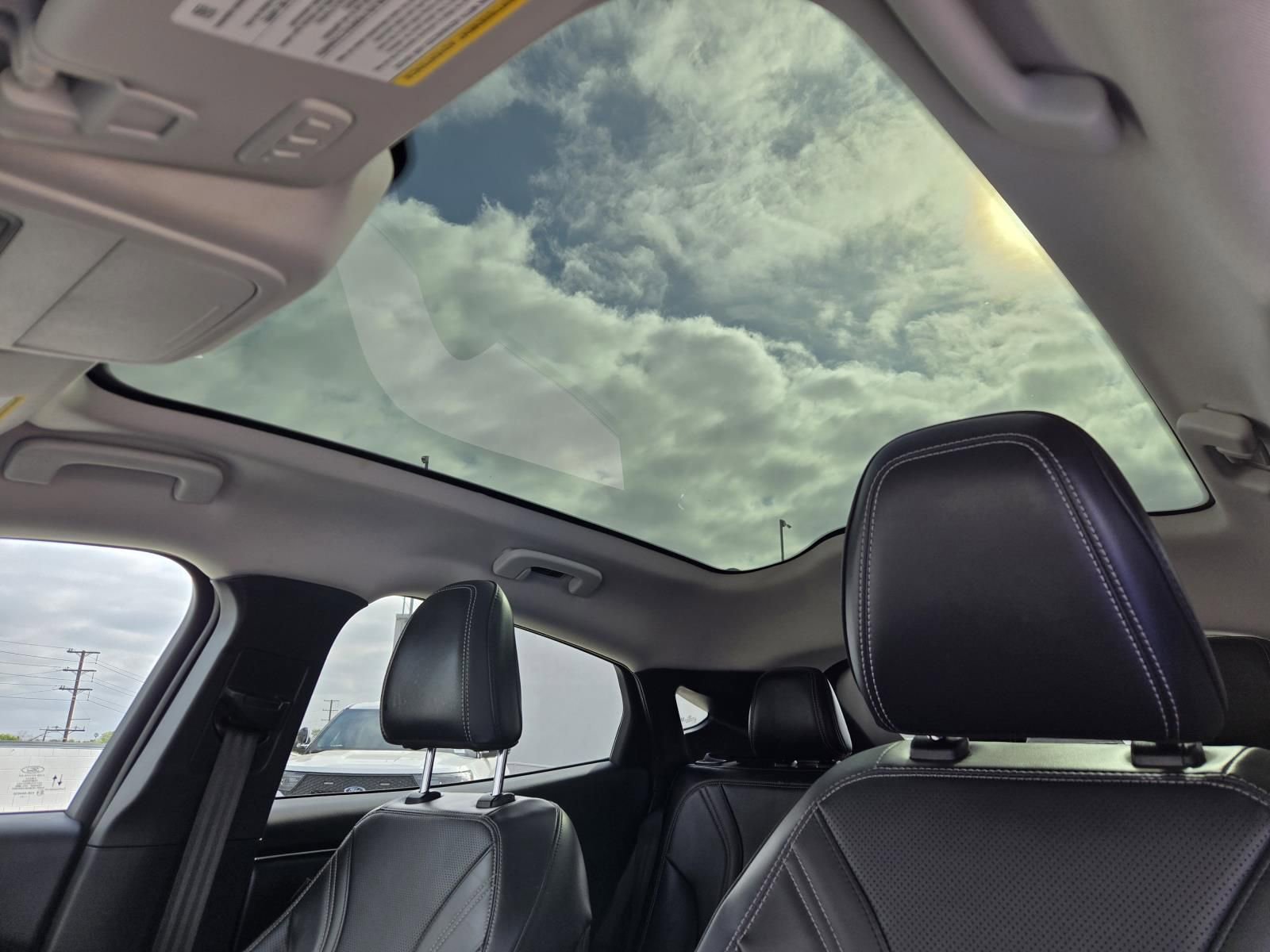 Used 2023 Ford Mustang Mach-E Premium image 25