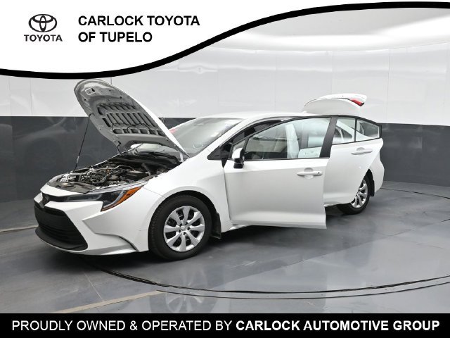 Used 2026 Toyota Corolla LE FWD image 56