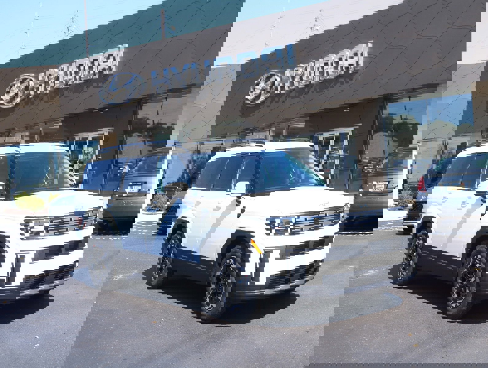 New 2026 Hyundai Santa Fe SEL image 1