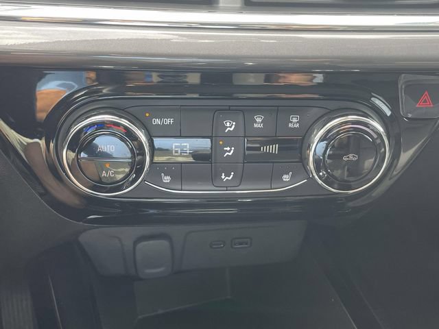 Used 2025 Chevrolet Trax ACTIV w/ Driver Confidence Package FWD image 18