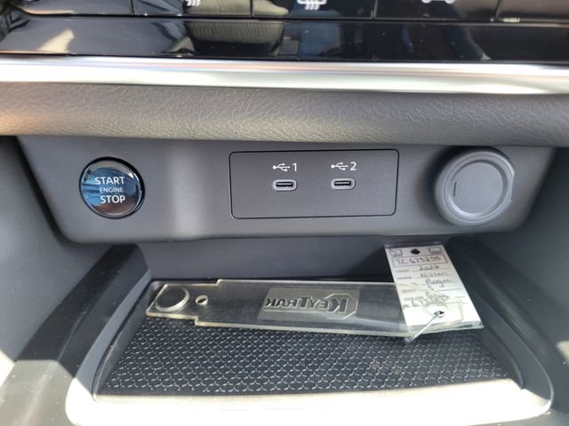 New 2026 Nissan Rogue S image 24