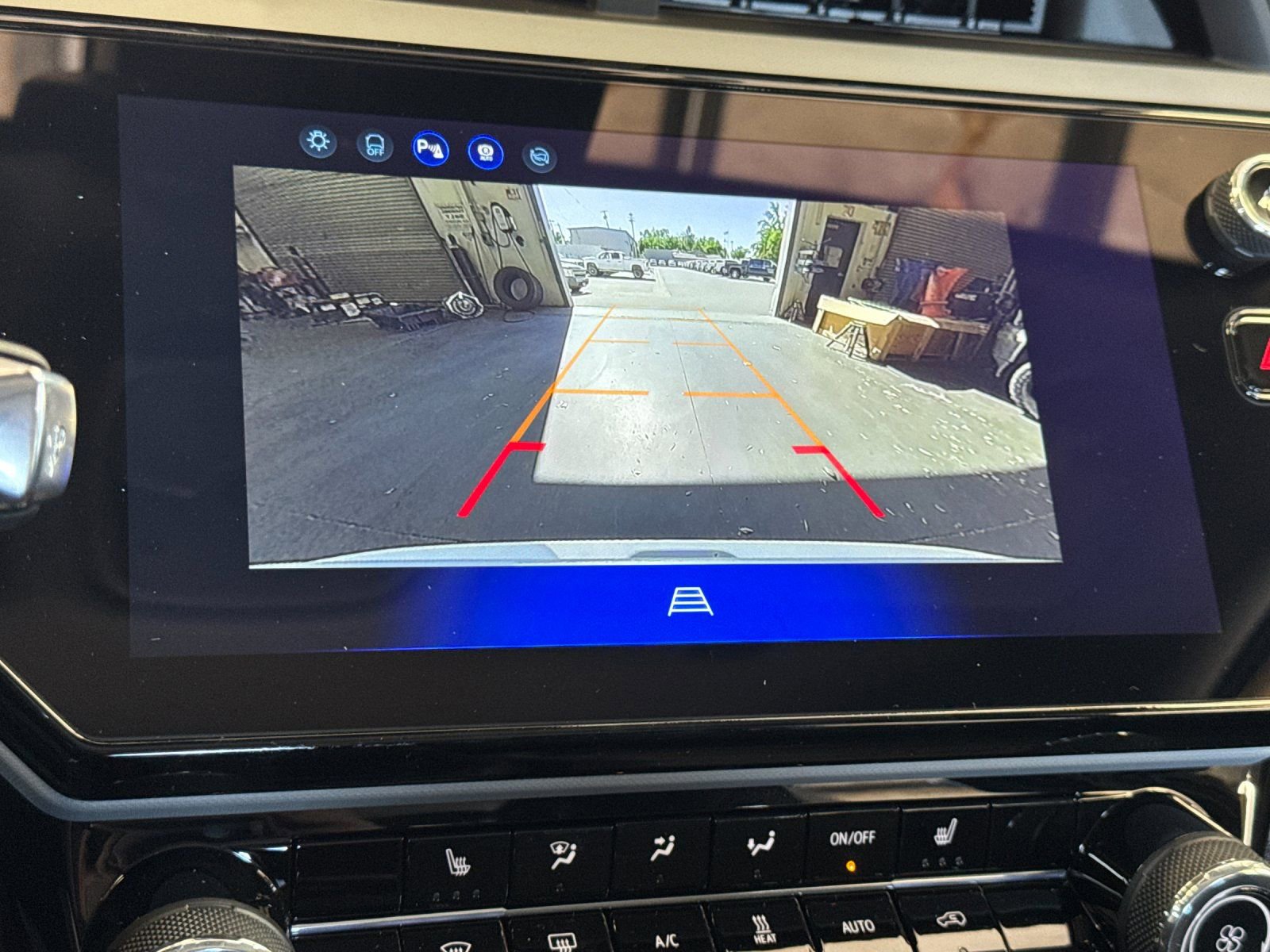 New 2027 Chevrolet Bolt LT w/ Comfort Package image 20