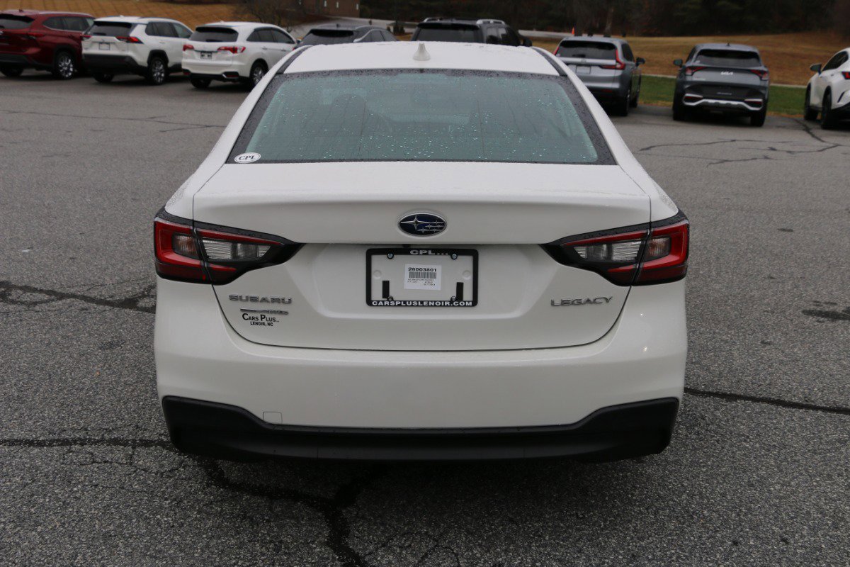 Used 2022 Subaru Legacy Premium image 4