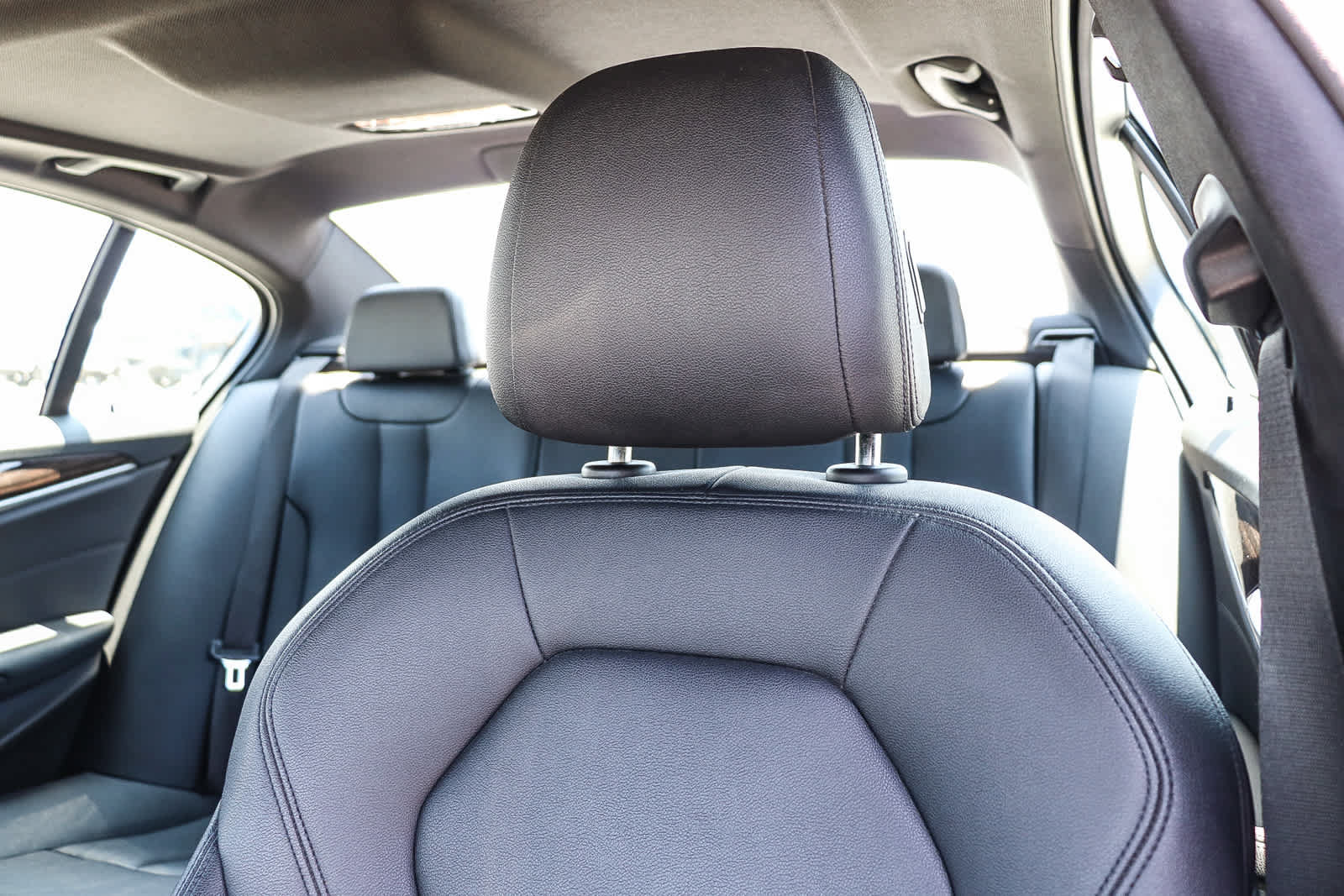 Used 2019 BMW 530i RWD image 19