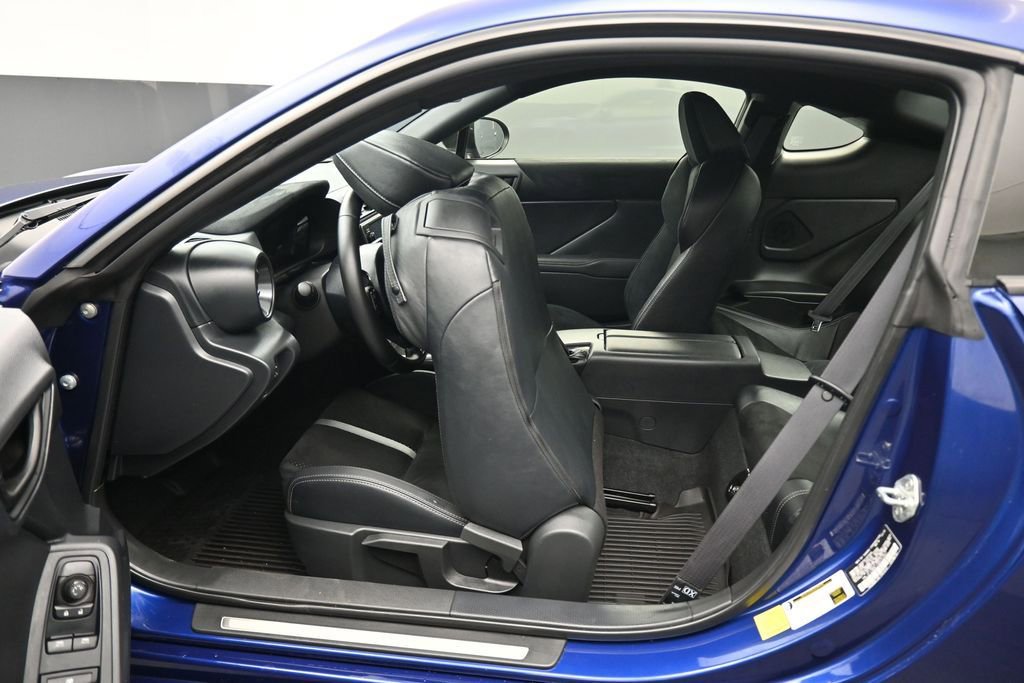 Used 2024 Toyota GR86 Premium RWD image 26
