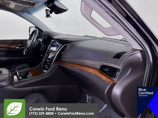 Used 2019 Cadillac Escalade Luxury image 35