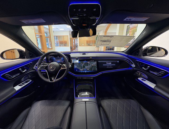 New 2026 Mercedes-Benz E 450 4MATIC Sedan image 11