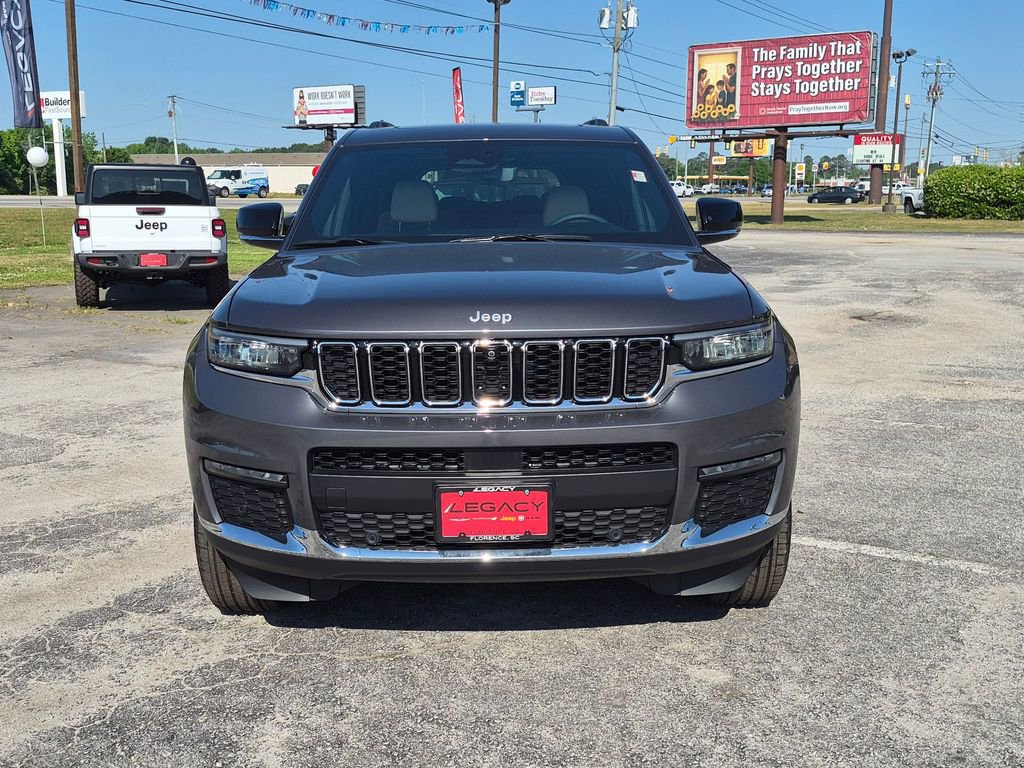 Used 2025 Jeep Grand Cherokee L Limited w/ Luxury Tech Group II image 8