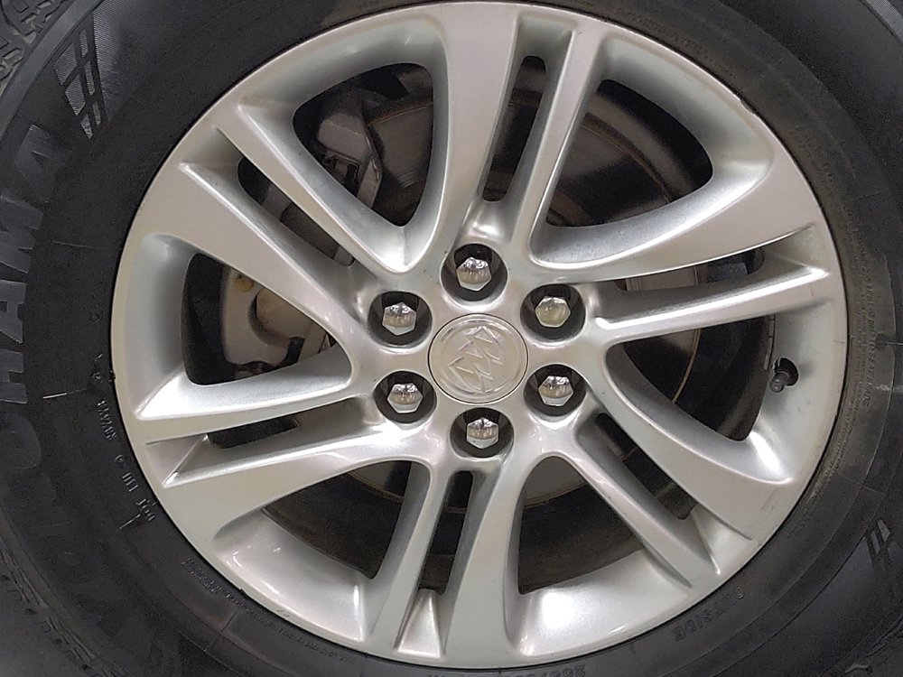 Used 2018 Buick Enclave Essence w/ Trailering Package FWD image 31