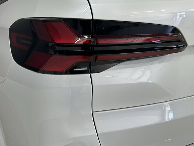 New 2026 BMW X5 M Competition w/ Executive Package image 23