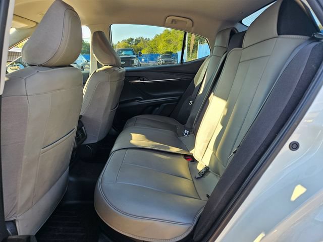 Used 2025 Toyota Camry LE FWD image 5