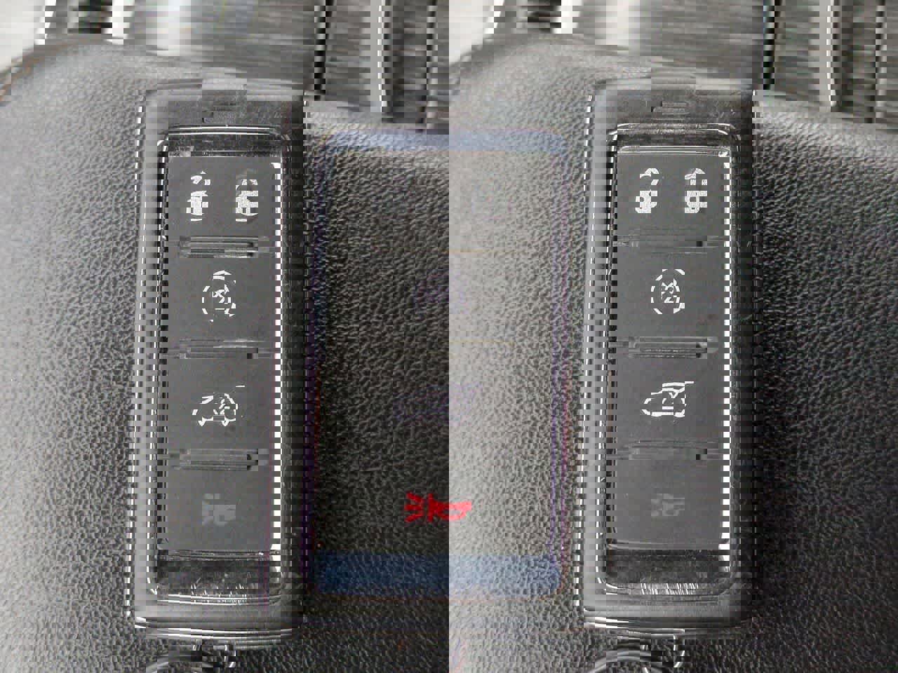 Used 2024 Jeep Wagoneer Series II w/ Flexible Seating Group RWD image 35