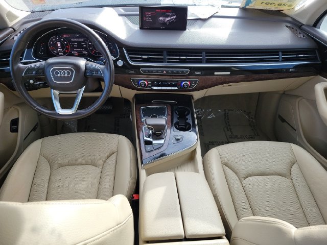 Used 2019 Audi Q7 3.0T Prestige w/ Prestige Package AWD/4WD image 10