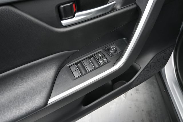Certified 2025 Toyota RAV4 XLE AWD/4WD image 24
