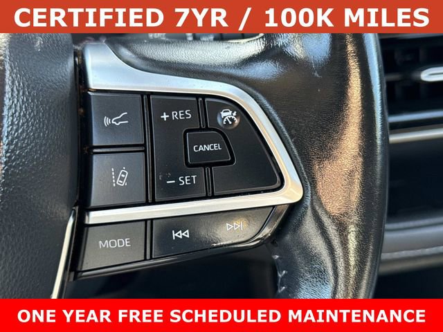 Used 2021 Toyota Highlander LE AWD/4WD image 23