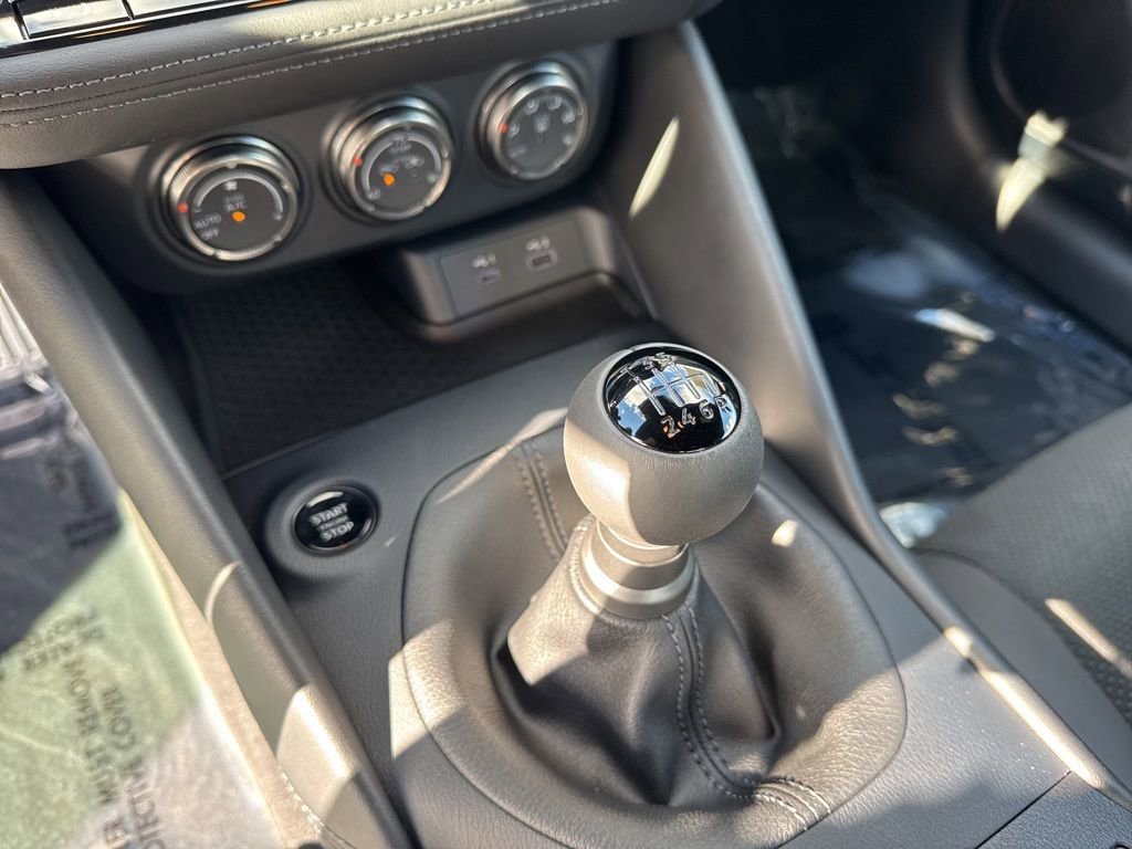 Used 2024 Nissan Z Performance w/ Floor Mat Package image 14