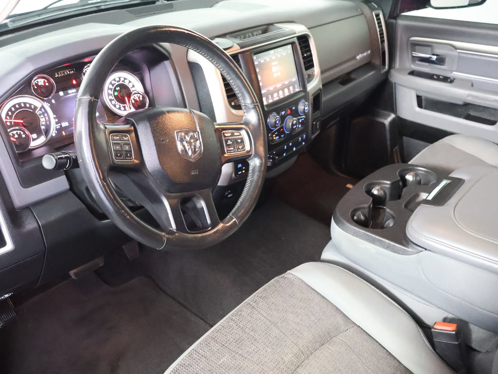 Used 2017 RAM 1500 Big Horn AWD/4WD image 25