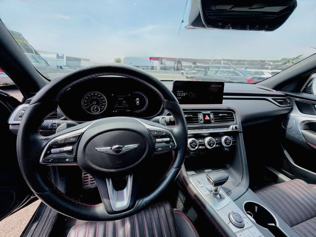Used 2023 Genesis G70 2.0T w/ Sport Prestige Package AWD/4WD image 20
