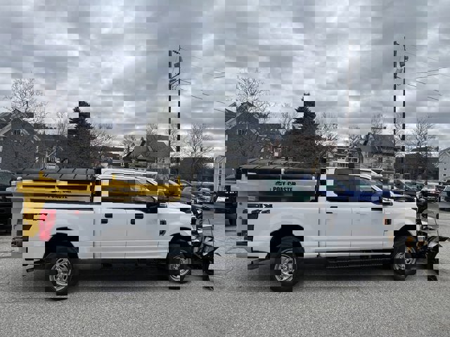 Used 2022 Ford F250 XL w/ Power Equipment Group AWD/4WD image 6