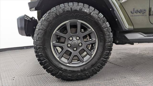 Used 2023 Jeep Gladiator Sport AWD/4WD image 29