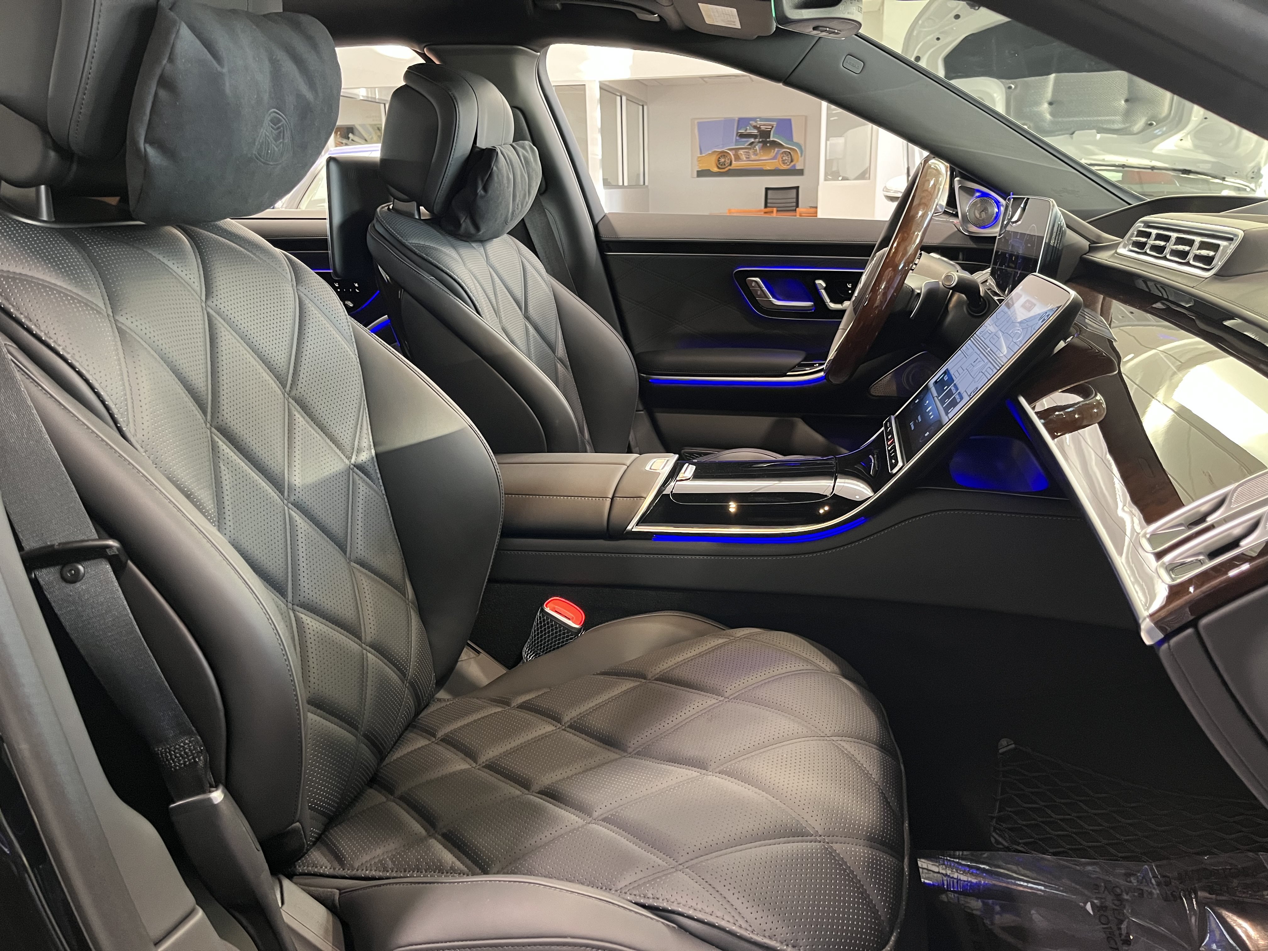 New 2026 Mercedes-Benz Maybach S 680 4MATIC image 16