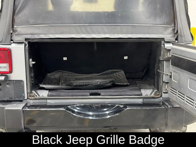 Used 2018 Jeep Wrangler Sport AWD/4WD image 11
