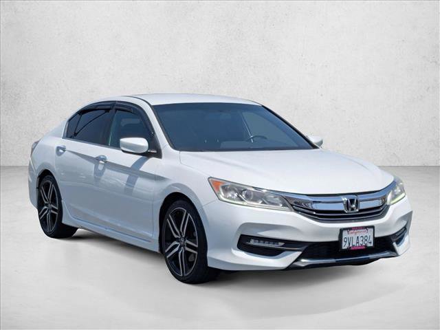 Used 2017 Honda Accord Sport video 3